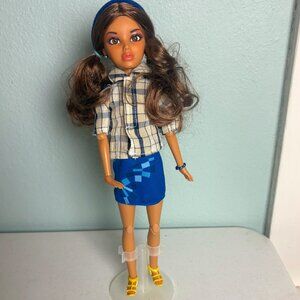 2009 Spin Master Ltd LIV 12" Doll #92201SWMG  Articulated  Handmade Jewelry